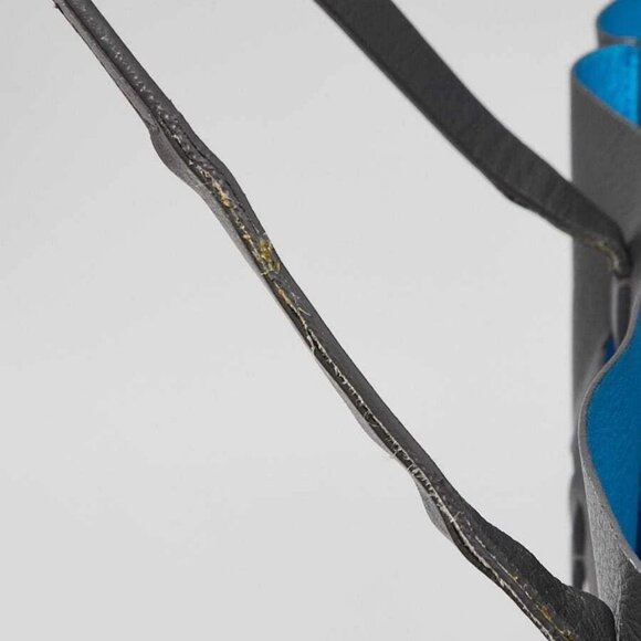 Balenciaga Gris Fossile Leather Everyday Tote Bag - Picture 7 of 13